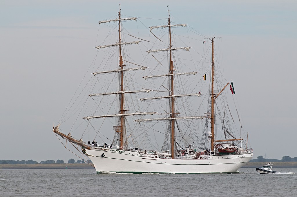 tall ship ships fregat bark hdr schip schepen marine zeilboot zeevaart scheepvaart koopvaardij